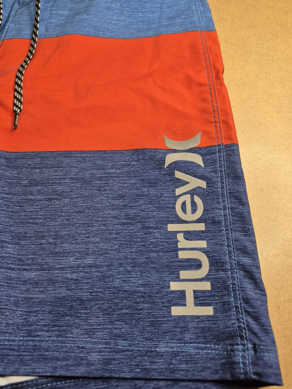 Hurley bold colorblock
